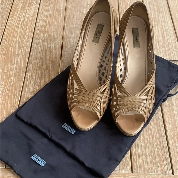 Prada heals with some platform size 11 US - Picture 1 of 6